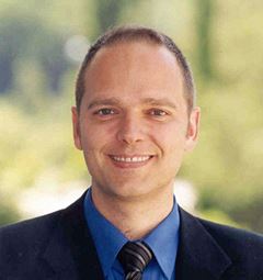 Dr. Rolf Schroeder